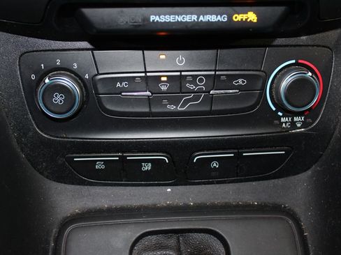 Used 2022 Ford Transit Connect XL image 26