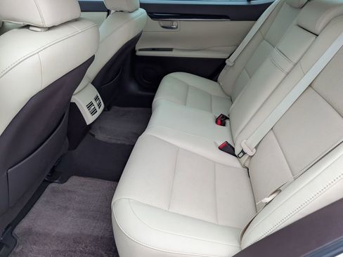 Used 2018 Lexus ES 350 w/ Accessory Package 2 FWD image 13