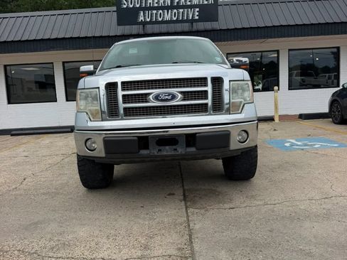 Used 2011 Ford F150 Lariat w/ Lariat Plus Pkg RWD image 2