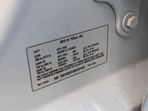 Used 2022 Tesla Model Y Performance image 16