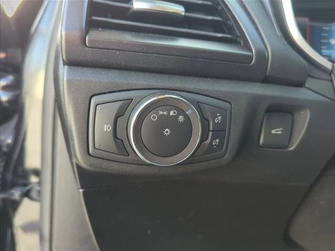 Used 2019 Ford Fusion Titanium FWD image 15