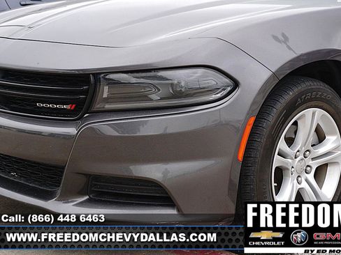 Used 2023 Dodge Charger SXT RWD image 4