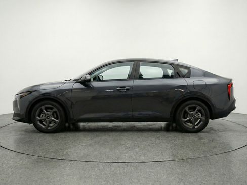 Used 2025 Kia K4 FWD image 5