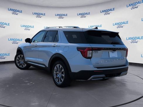 New 2026 Ford Explorer Platinum image 9