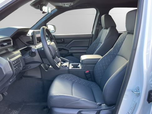 New 2026 Toyota Tacoma SR5 AWD/4WD image 9