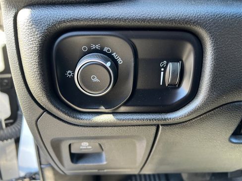 Used 2022 RAM 1500 Tradesman w/ Level 1 Safety Group image 14