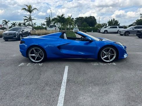 Used 2025 Chevrolet Corvette E-Ray w/ ZER Performance Package image 6