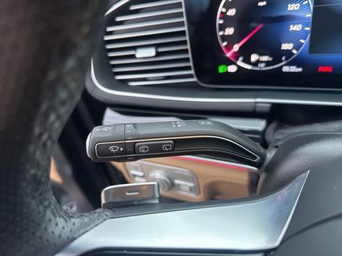 Used 2024 Mercedes-Benz GLS 580 4MATIC image 20