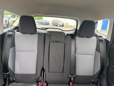 Used 2018 Ford Escape SE w/ SE Sync 3 Package FWD image 40