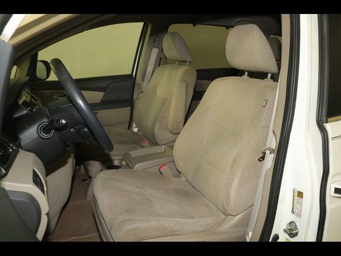 Used 2014 Honda Odyssey EX image 13