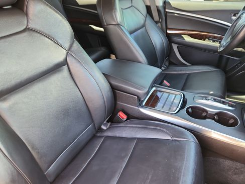 Used 2017 Acura MDX w/ Technology Package AWD/4WD image 15