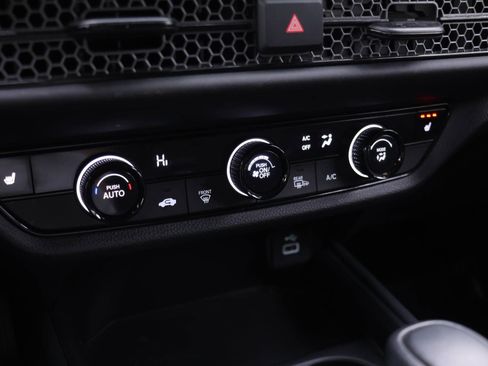 Certified 2024 Honda HR-V Sport image 6