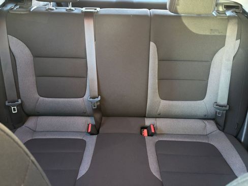 Used 2025 Chevrolet TrailBlazer LT image 34