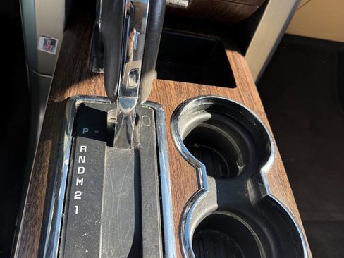 Used 2013 Ford F150 Lariat w/ Luxury Equipment Group RWD image 9