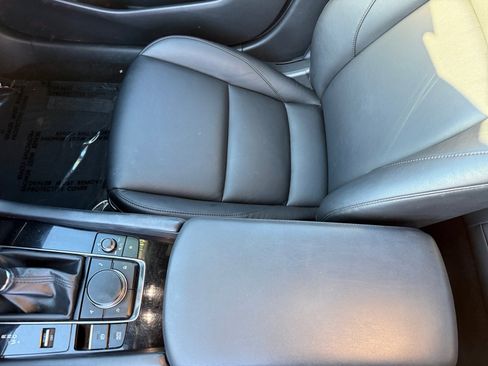 Used 2023 MAZDA MAZDA3 s image 14