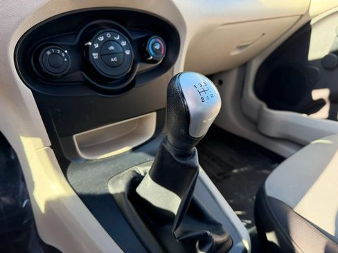 Used 2012 Ford Fiesta S FWD image 17