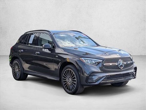 Certified 2025 Mercedes-Benz GLC 350e 4MATIC image 3
