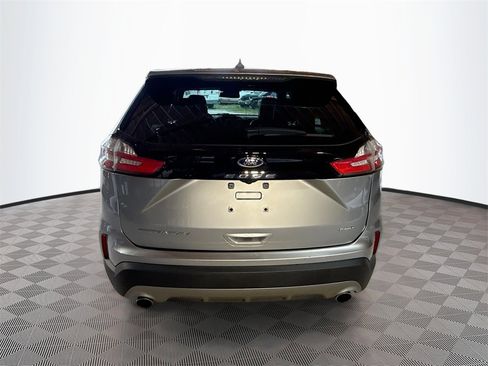 Used 2024 Ford Edge Titanium image 7