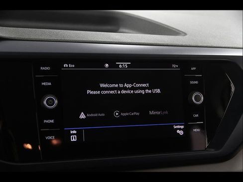 Certified 2023 Volkswagen Taos SE AWD/4WD image 13