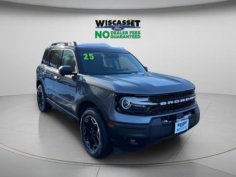Used 2025 Ford Bronco Sport Outer Banks w/ Outer Banks Tech Package+ AWD/4WD image 1