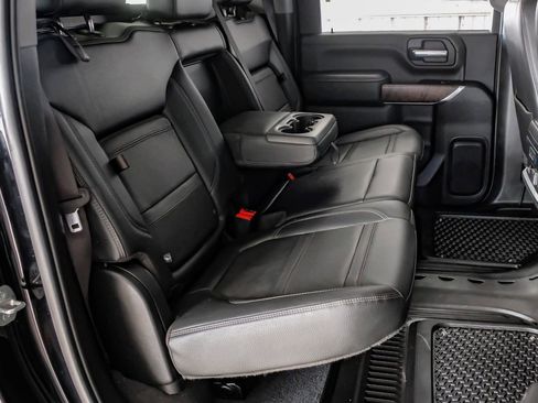 Used 2023 GMC Sierra 3500 Denali w/ Denali Ultimate Package image 33