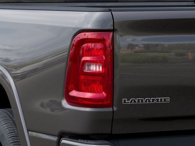 New 2027 RAM 1500 Laramie AWD/4WD image 9