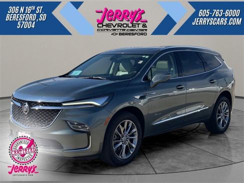 Used 2024 Buick Enclave Avenir w/ Avenir Technology Package image 1