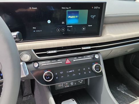 New 2026 Hyundai Sonata Limited FWD image 29