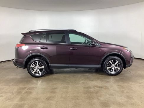 Used 2017 Toyota RAV4 XLE w/ Plus Extra Value Package FWD image 4