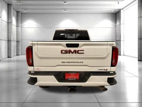 Used 2023 GMC Sierra 3500 AT4 w/ AT4 Preferred Package AWD/4WD image 7