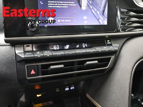 Used 2025 Toyota Camry LE FWD image 19