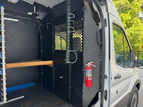 Used 2019 Ford Transit 250 148 High Roof RWD image 40