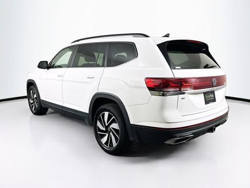 Used 2025 Volkswagen Atlas SE FWD image 5