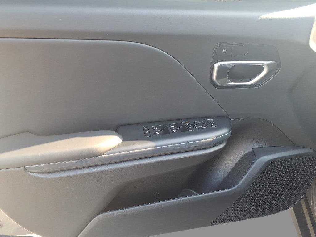 Used 2026 Kia K4 EX FWD image 17
