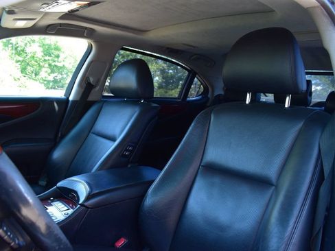Used 2011 Lexus LS 460 L w/ Rear Seat Upgrade Pkg AWD/4WD image 12