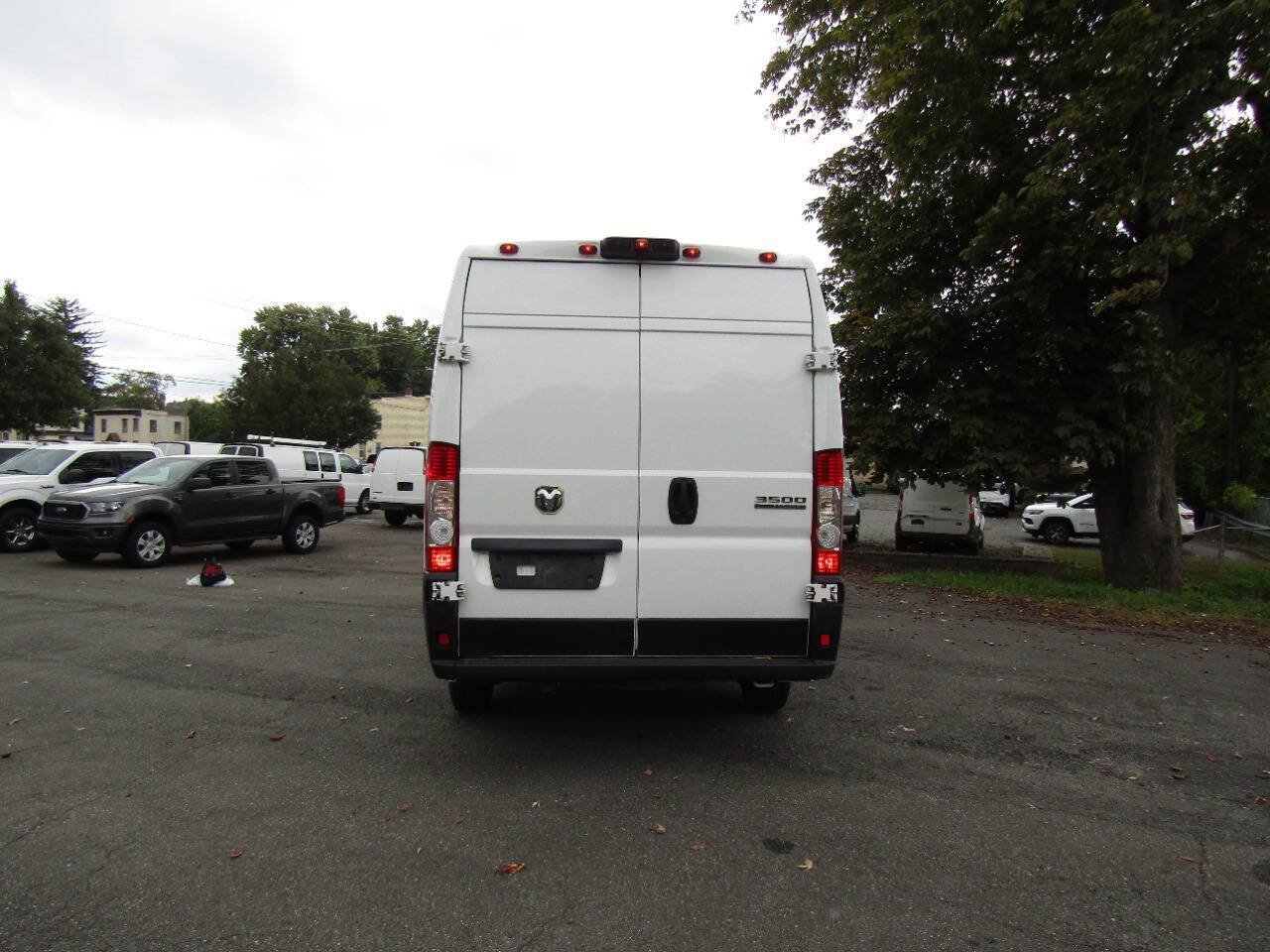 Used 2025 RAM ProMaster 3500 w/ Convenience Group FWD image 5