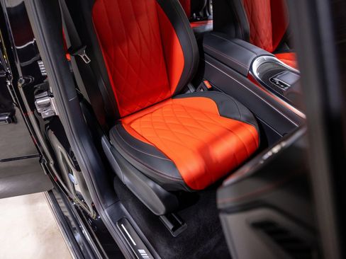 Used 2026 Mercedes-Benz G 63 AMG 4MATIC image 31