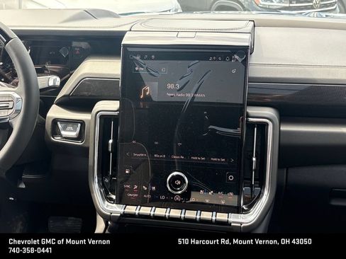 New 2026 GMC Yukon XL Elevation w/ Elevation Premium Package AWD/4WD image 19