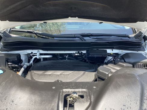 Used 2021 Honda Pilot Touring image 13