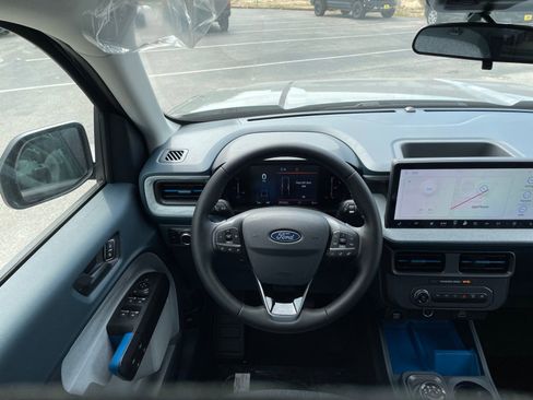 New 2025 Ford Maverick XLT w/ XLT Luxury Package AWD/4WD image 6