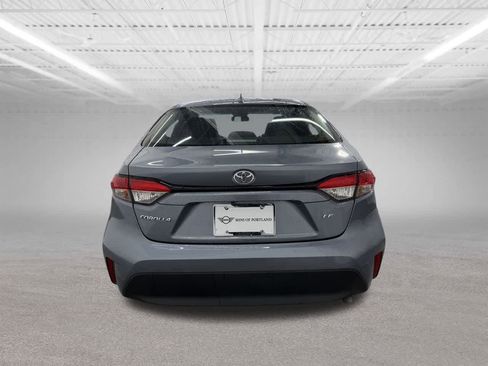 Used 2023 Toyota Corolla LE image 4