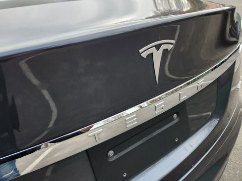 Used 2016 Tesla Model S 90D image 15