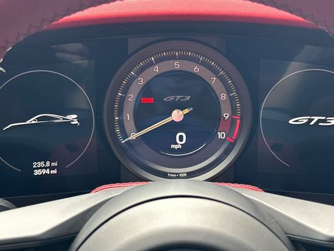 Used 2022 Porsche 911 GT3 image 30
