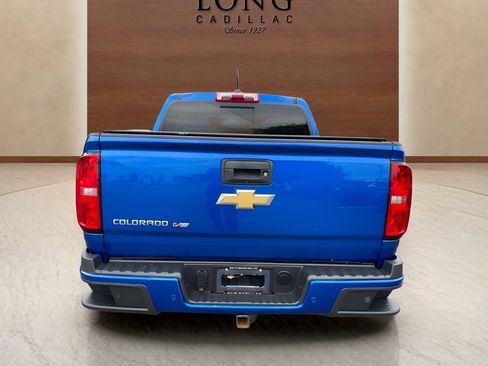 Used 2019 Chevrolet Colorado Z71 AWD/4WD image 4