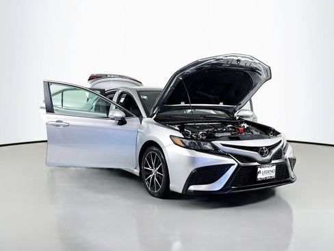 Used 2024 Toyota Camry SE w/ Cold Weather Package image 24