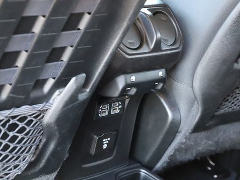 Used 2020 Jeep Wrangler Unlimited Rubicon image 19