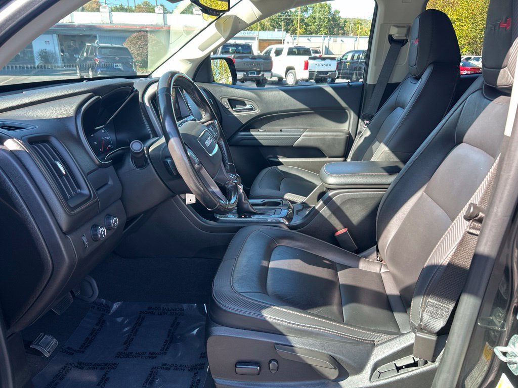 Used 2022 GMC Canyon AT4 AWD/4WD image 9