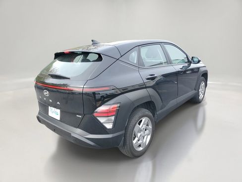 Used 2025 Hyundai Kona SE AWD/4WD image 6