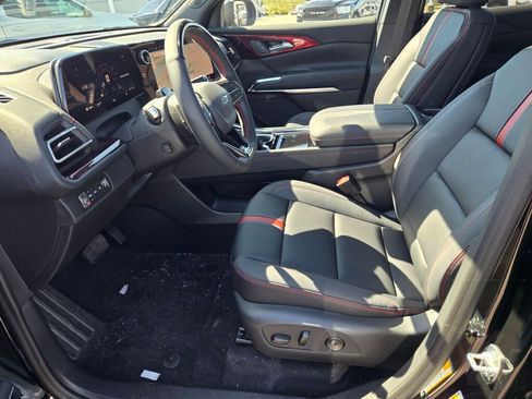 New 2026 Chevrolet Traverse RS AWD/4WD image 19