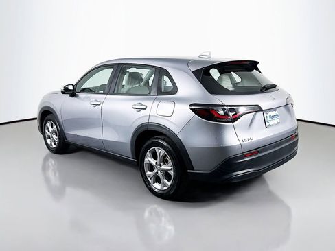 Certified 2023 Honda HR-V LX image 5